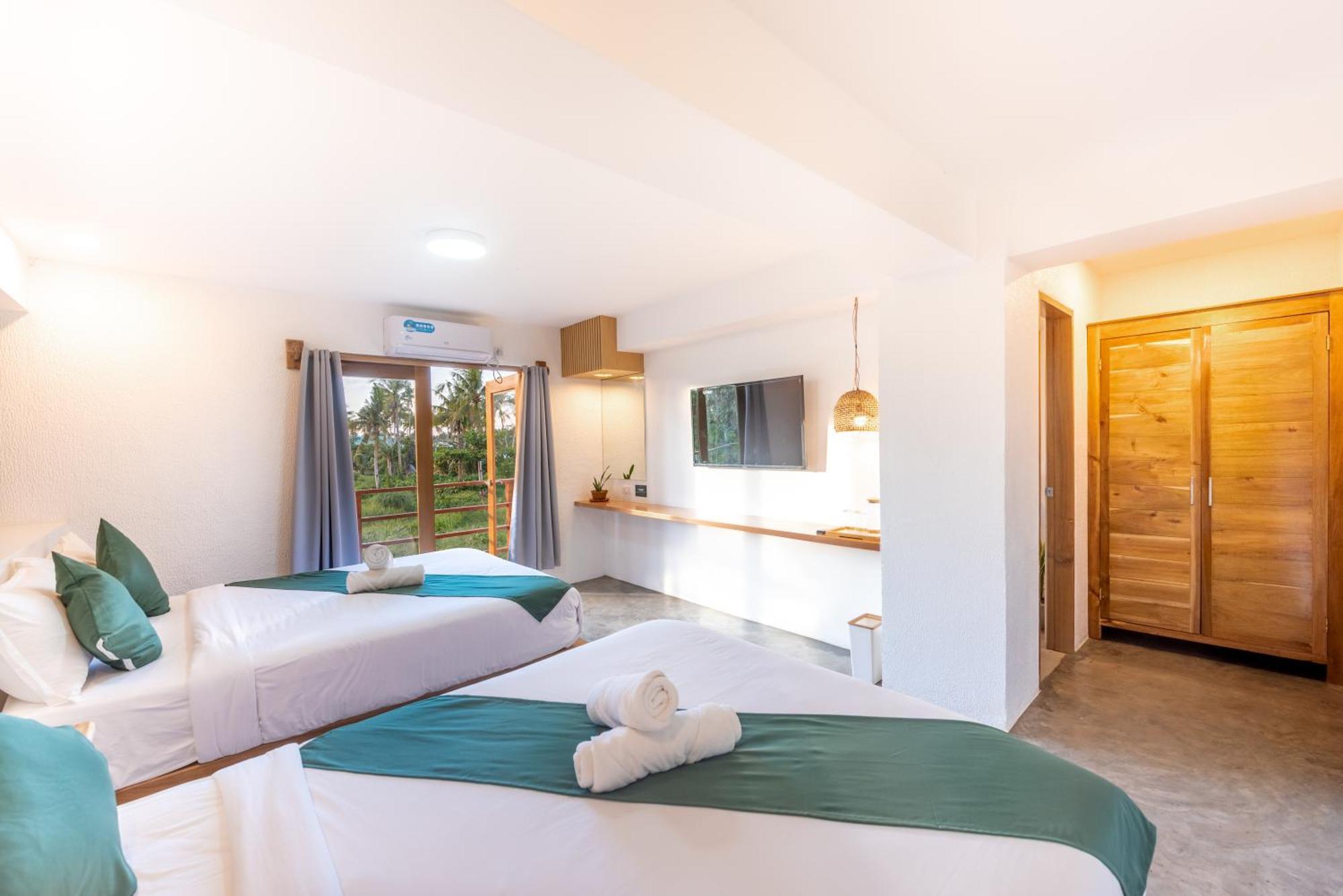Siargao Lisuga Hotel 제너럴 루나 외부 사진